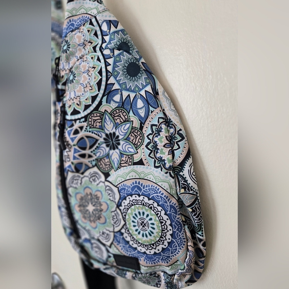 Vera Bradley Mandala Print Sling Bag Backpack Blue Teal Peach Green NWOT - Picture 4 of 8